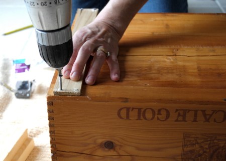 Bottom supports Bottom supports